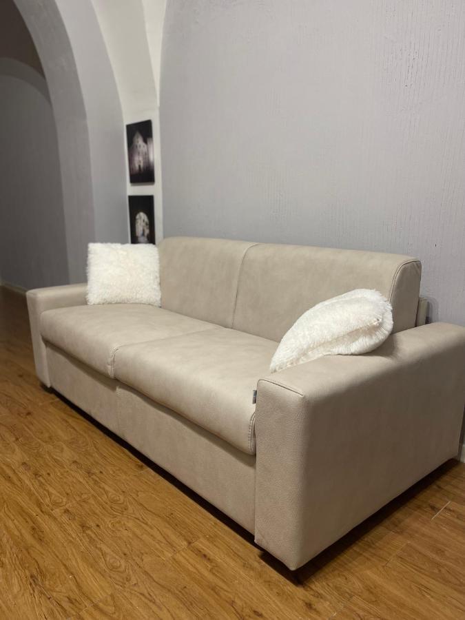 Visconti138 Bed & Breakfast Bari Bagian luar foto