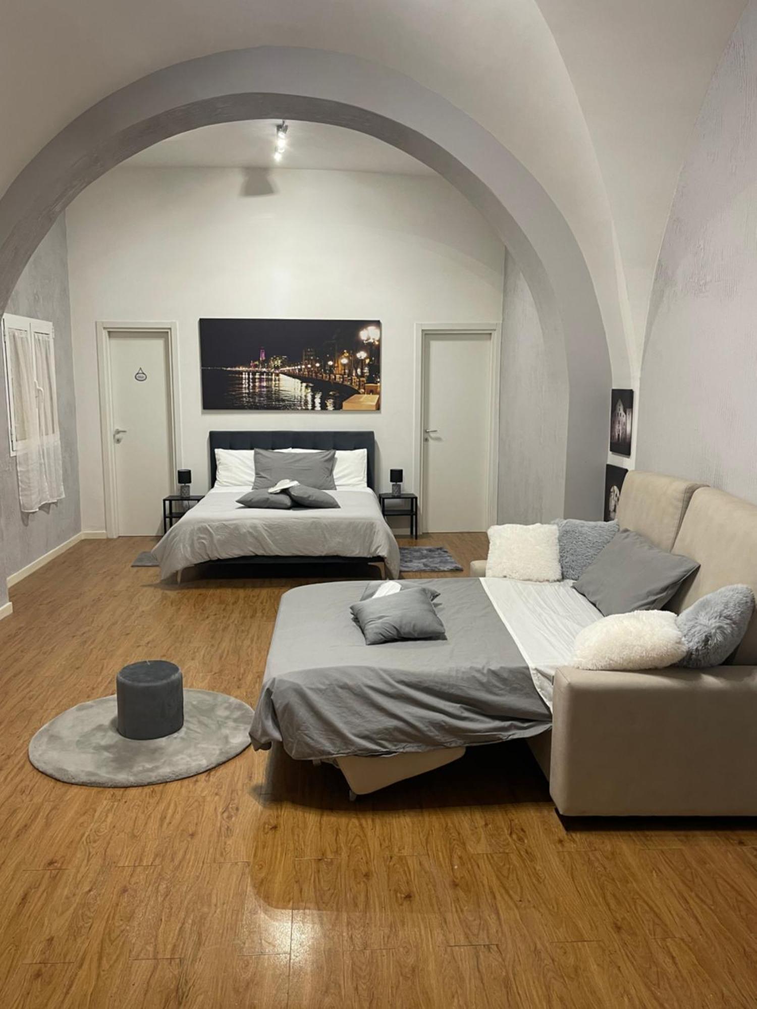 Visconti138 Bed & Breakfast Bari Bagian luar foto