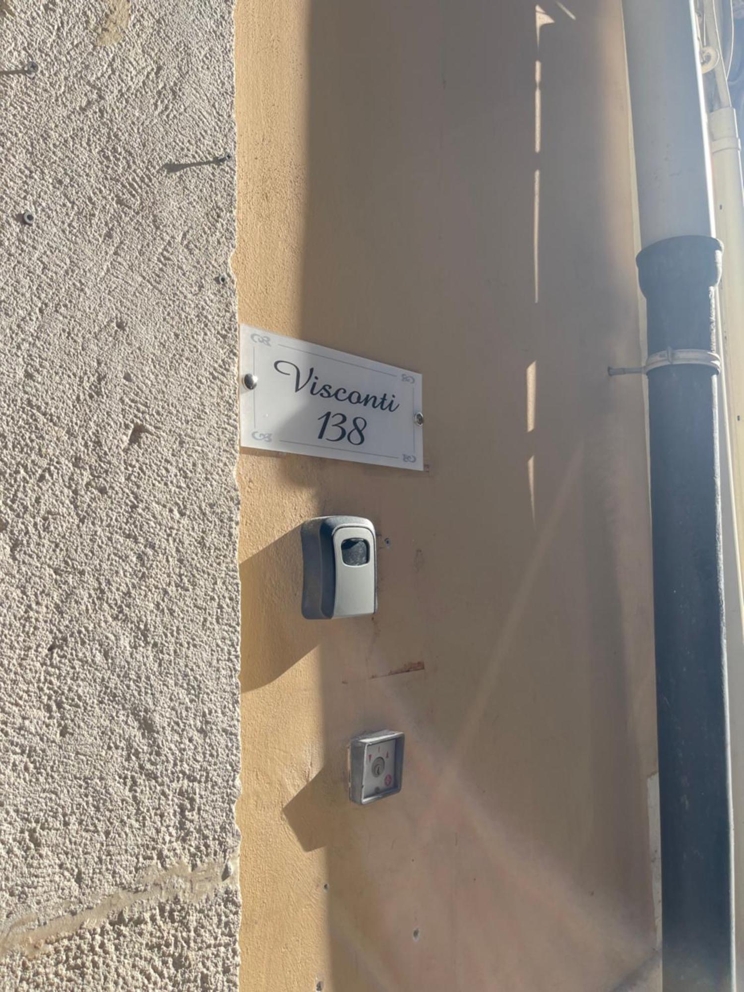Visconti138 Bed & Breakfast Bari Bagian luar foto